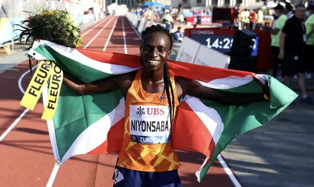 世界杯手机高清观看软件-“双性人”尼扬萨巴首破世界纪录 生理优势仍有争议