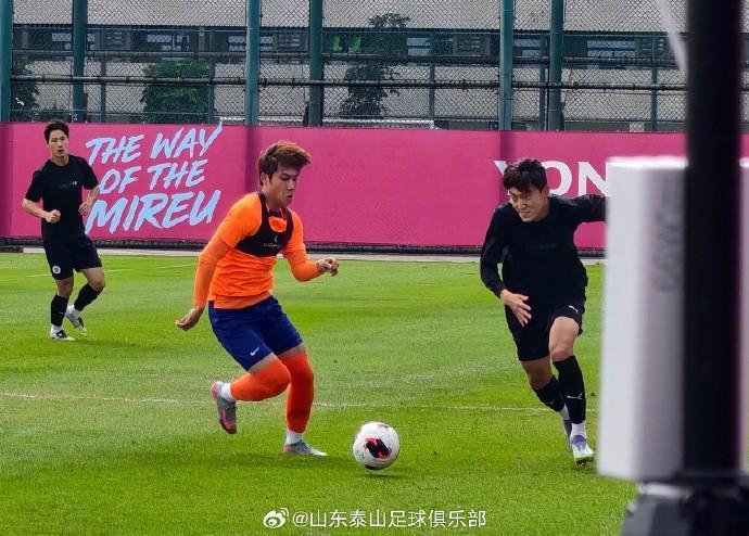 山东泰山热身赛1-5不敌K2新军龙仁,泰山球员以年轻队员为主